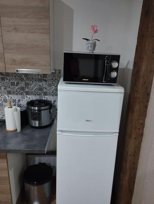 Soleil Sucre T2 Centre Historique De Narbonne Apartment ภายนอก รูปภาพ