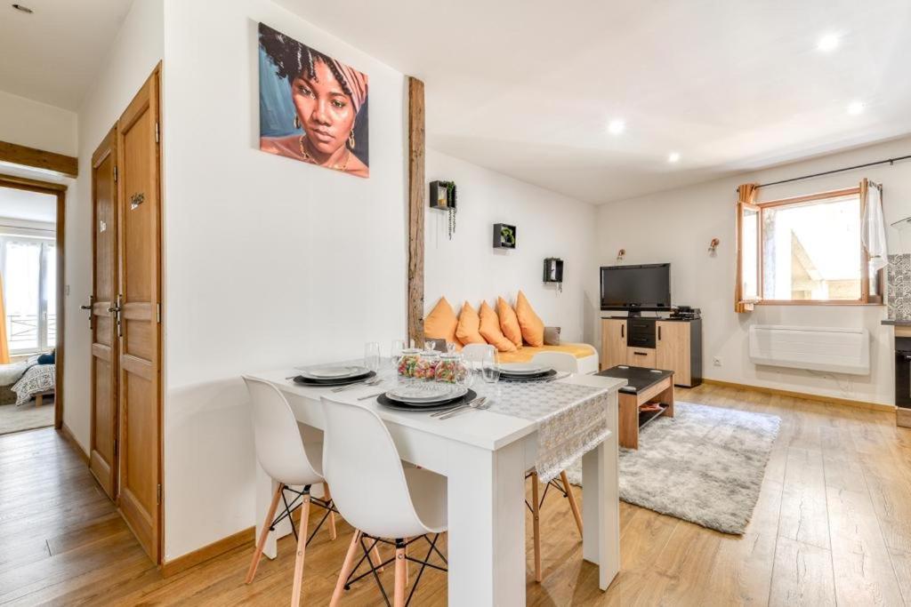 Soleil Sucre T2 Centre Historique De Narbonne Apartment ภายนอก รูปภาพ