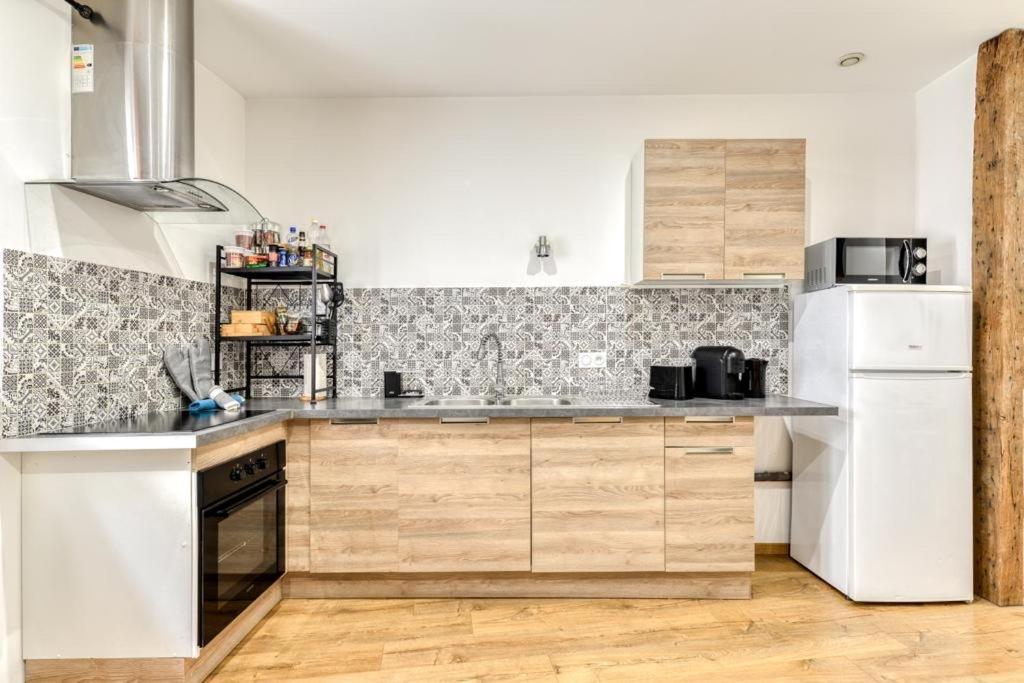 Soleil Sucre T2 Centre Historique De Narbonne Apartment ภายนอก รูปภาพ